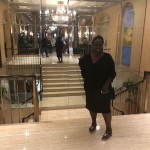 Meet your Posher, Dana